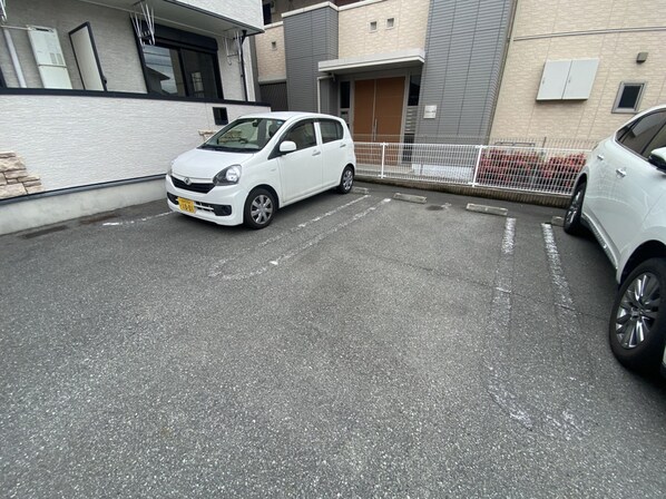 サンリット・ヴィラ神屋の物件外観写真